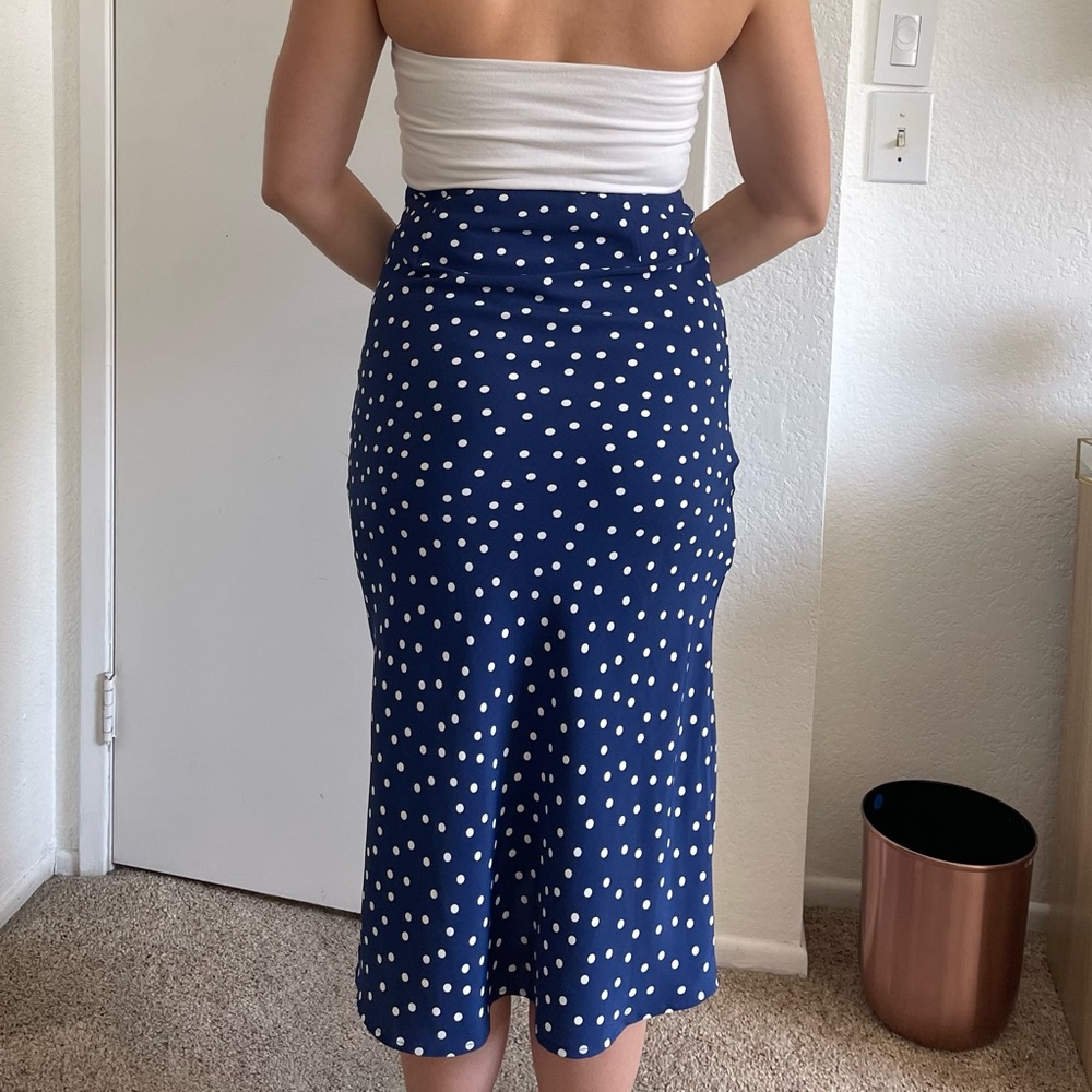Blue and white polkadot, midi satin skirt